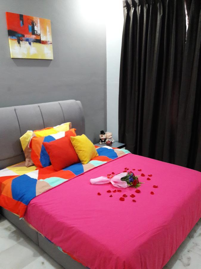 Jb Homestay Bukit Indah Wifi Ciq Mall Legoland Free Parking جوهر بهرو المظهر الخارجي الصورة