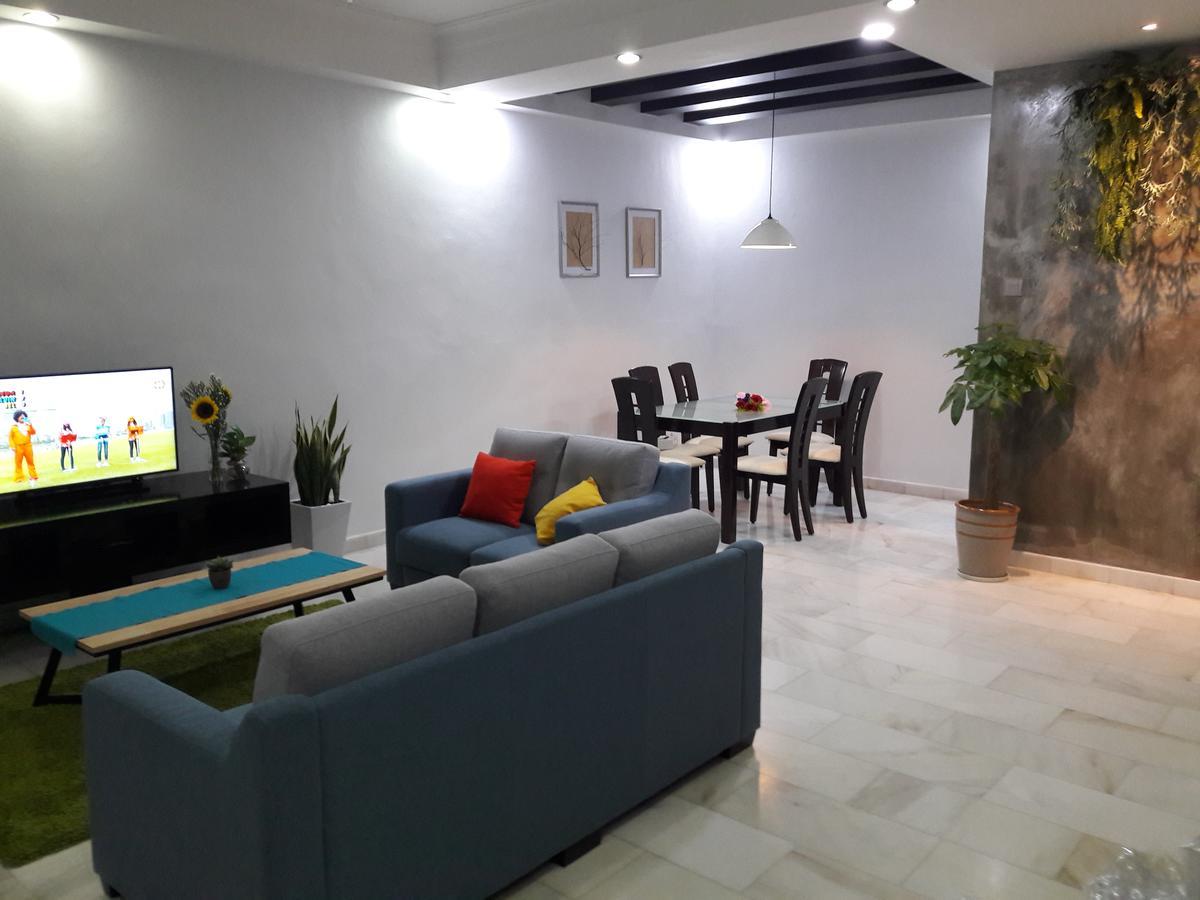 Jb Homestay Bukit Indah Wifi Ciq Mall Legoland Free Parking جوهر بهرو المظهر الخارجي الصورة